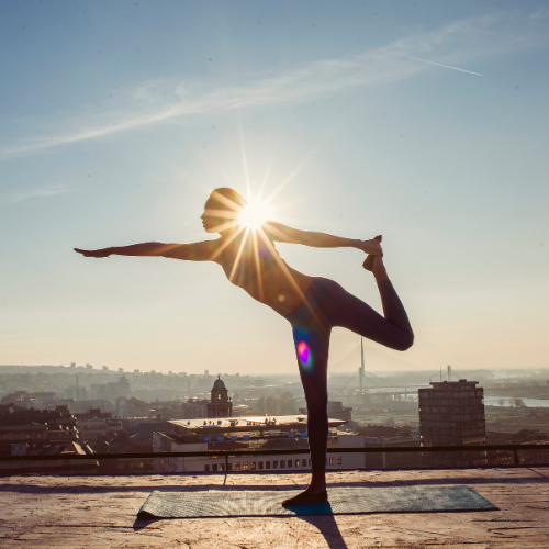 Backpacking Sydney - Rooftop Yoga